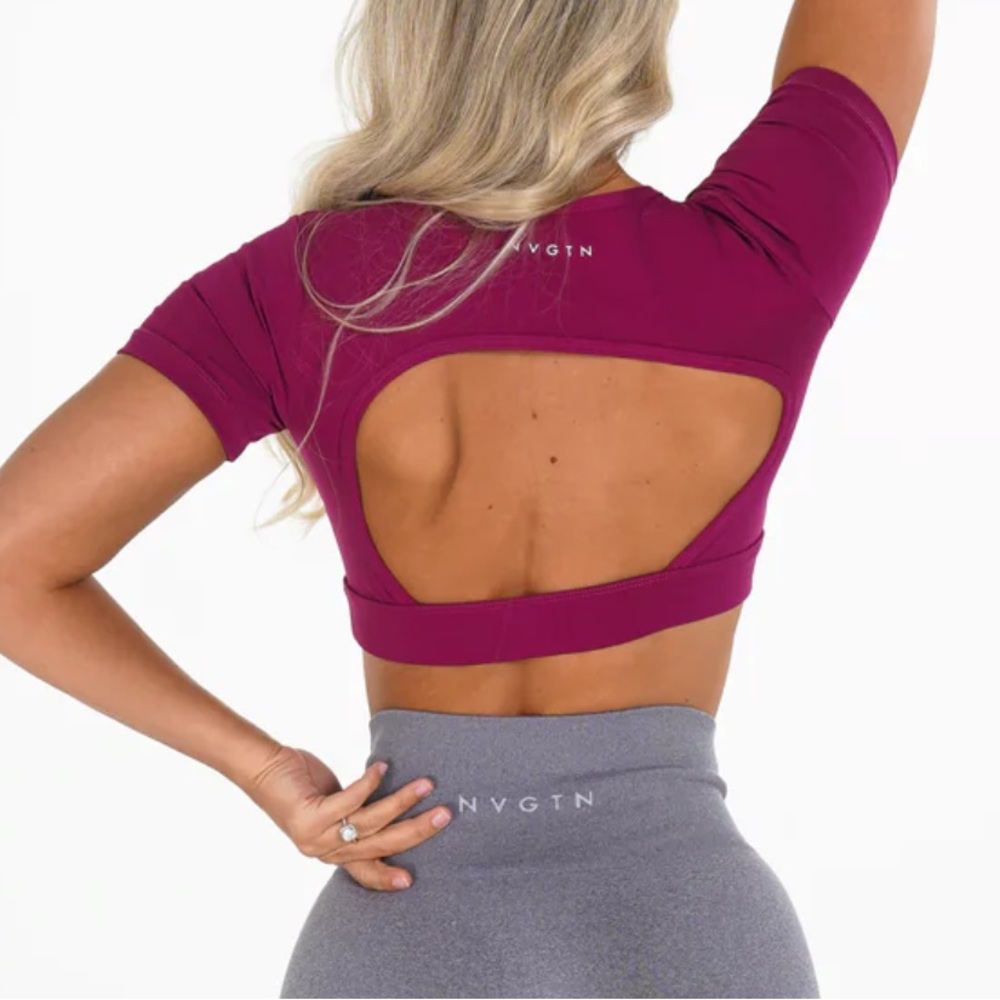 NVGNT NWOT size M berry open back tee.